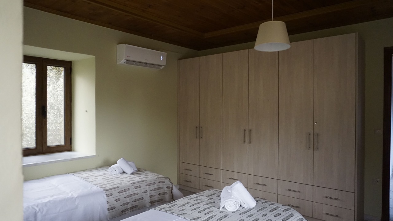 Photo of Bedroom in Leonidio