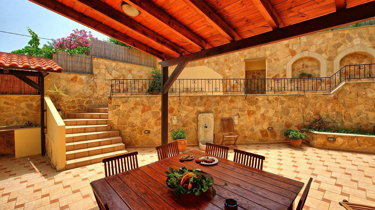 Photo of Patio Balcony in Melissourgio