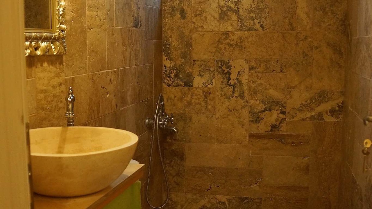 Photo of Bathroom in Gortyna