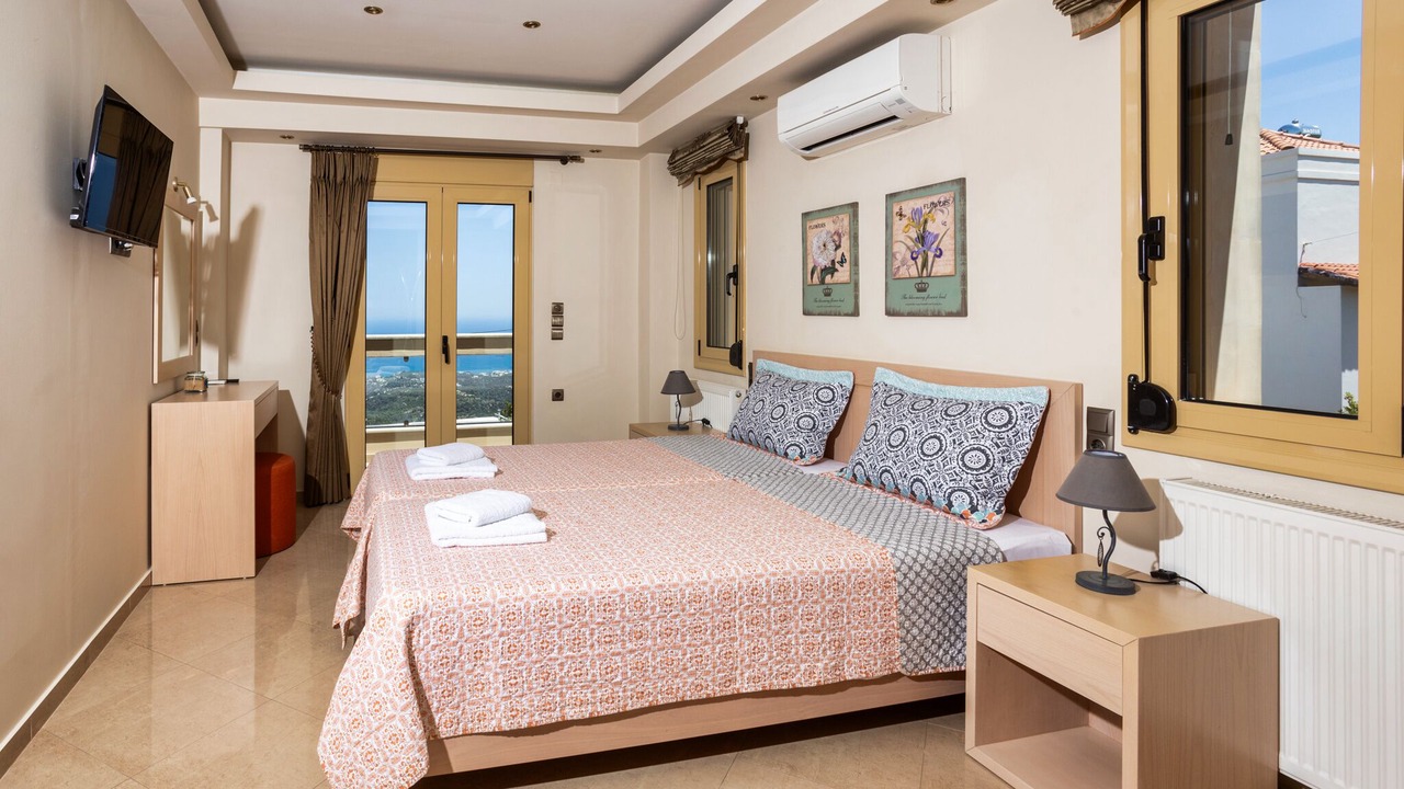 Photo of Bedroom in Roussospiti