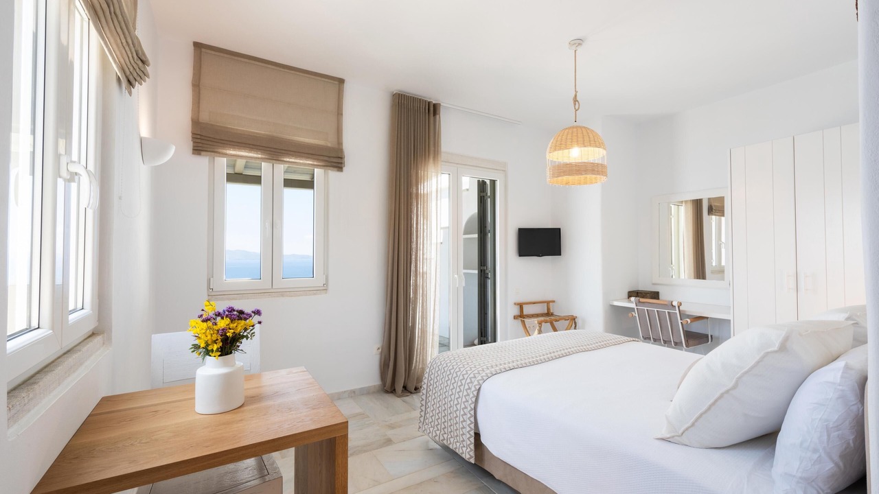 Photo of Bedroom in Exomvourgo
