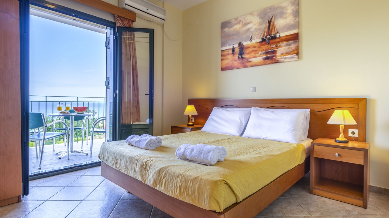 Photo of Bedroom in Skala