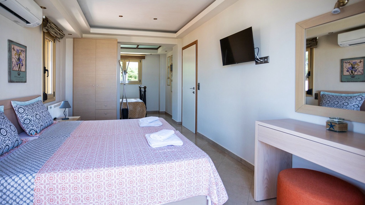 Photo of Bedroom in Roussospiti