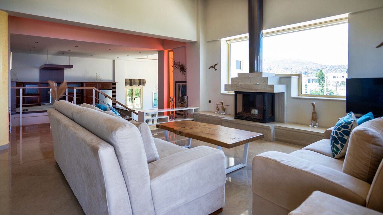 Photo of Livingroom in Roussospiti