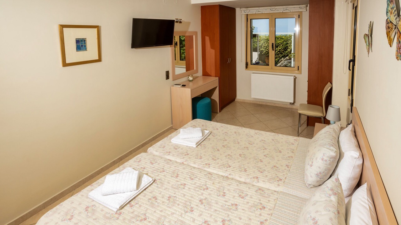 Photo of Bedroom in Roussospiti