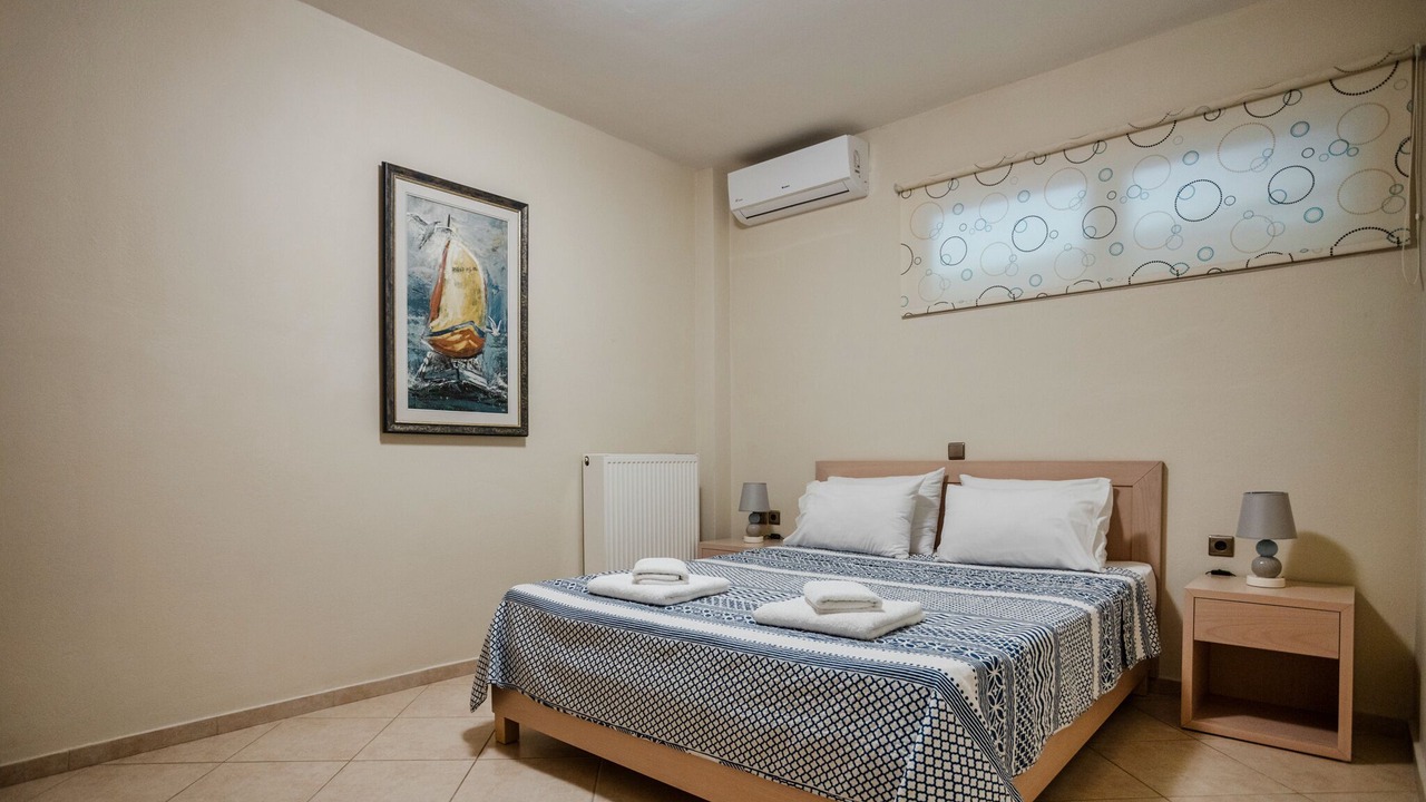 Photo of Bedroom in Roussospiti