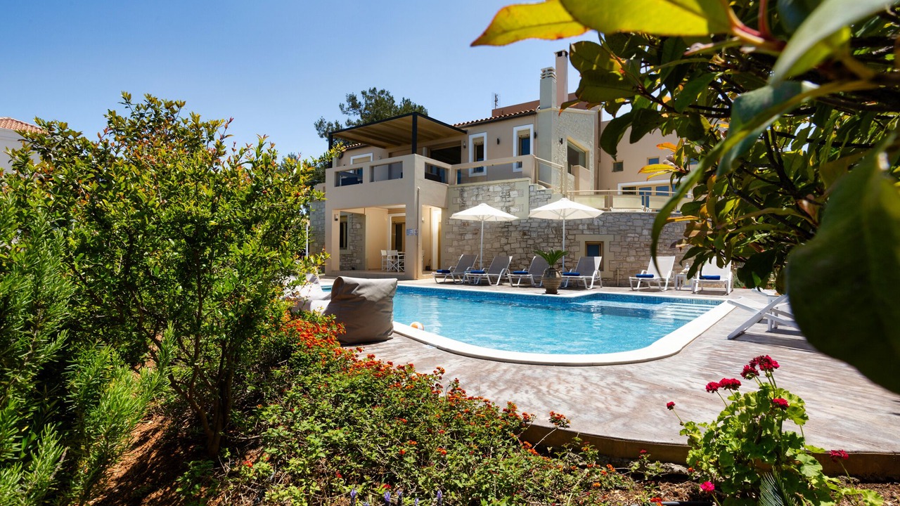 Photo of Outdoor in Roussospiti