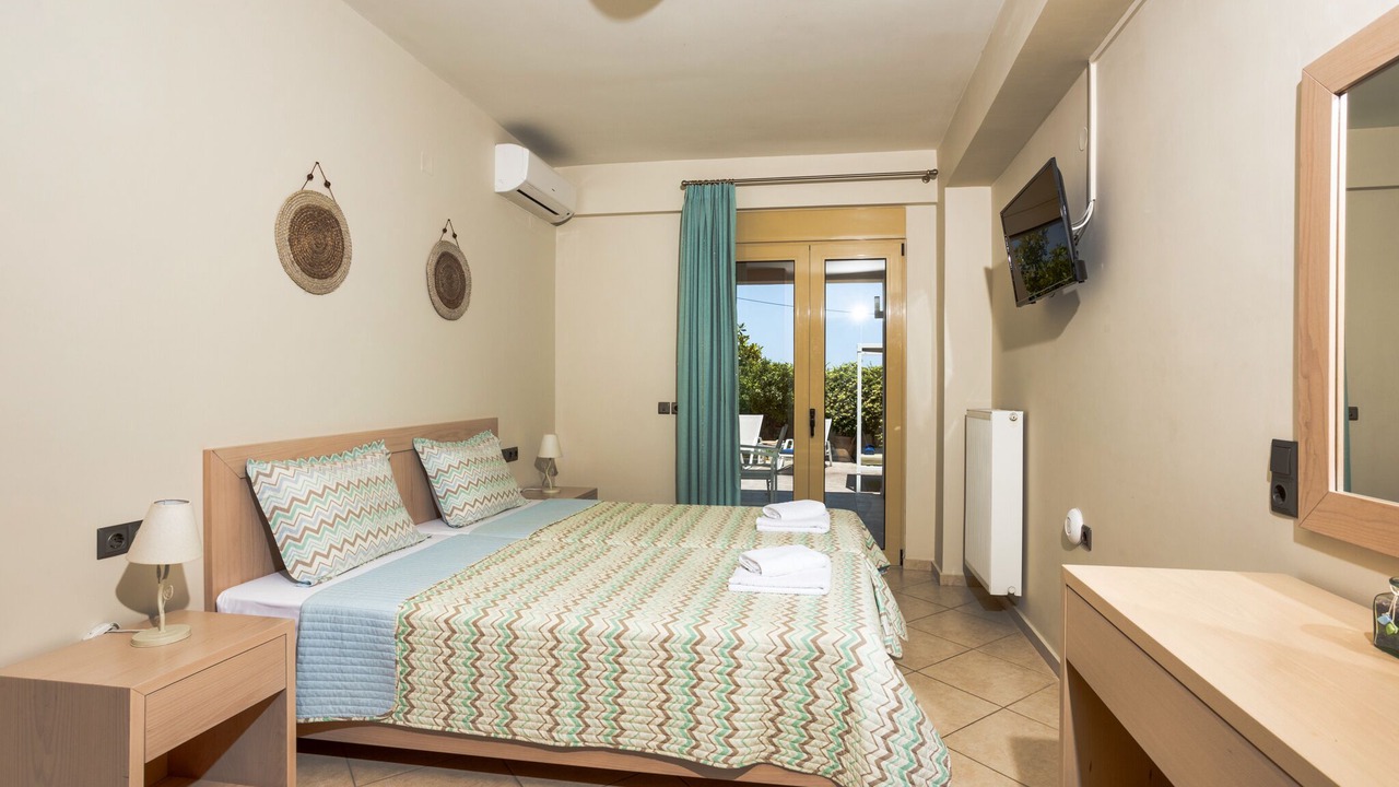 Photo of Bedroom in Roussospiti