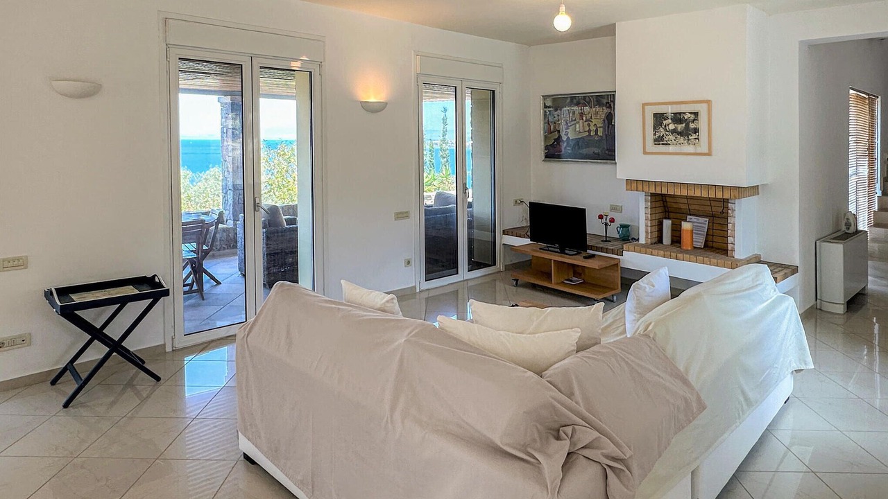 Photo of Bedroom in Kontos