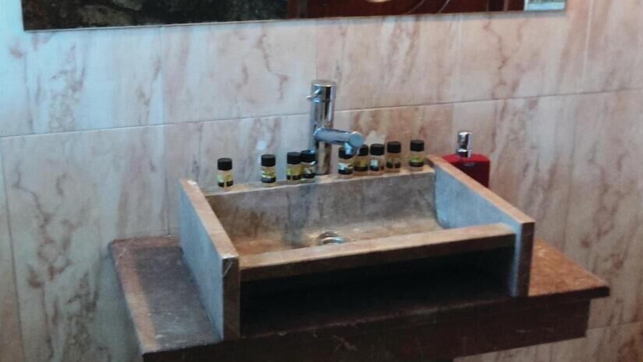 Photo of Bathroom in Paralia