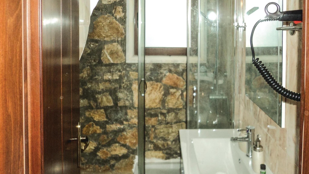 Photo of Bathroom in Paralia