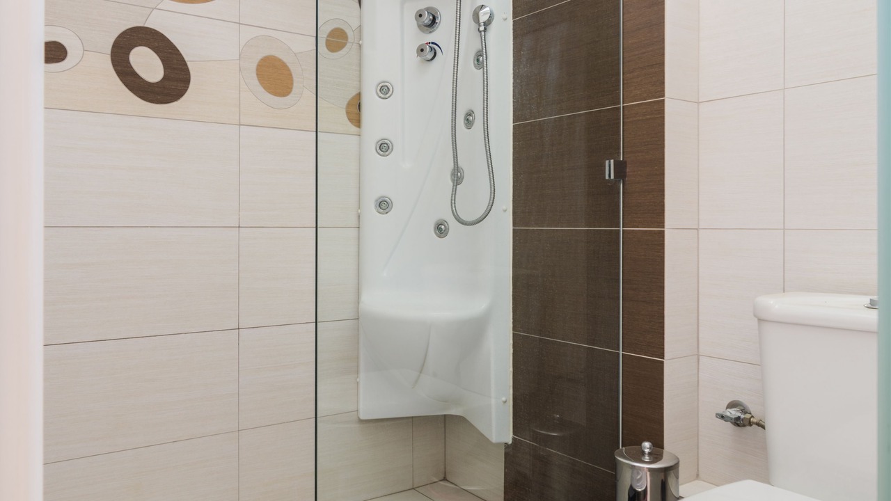 Photo of Bathroom in Anavyssos