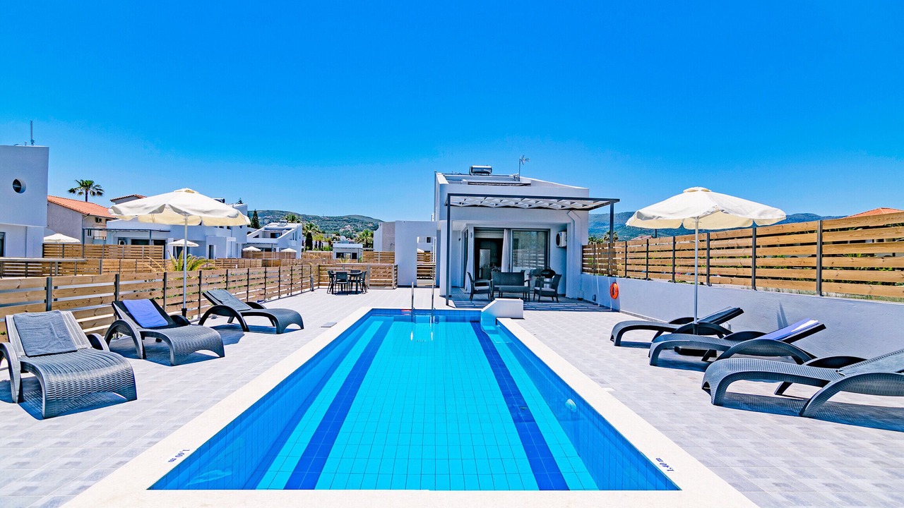 Photo of Outdoor in Platanes