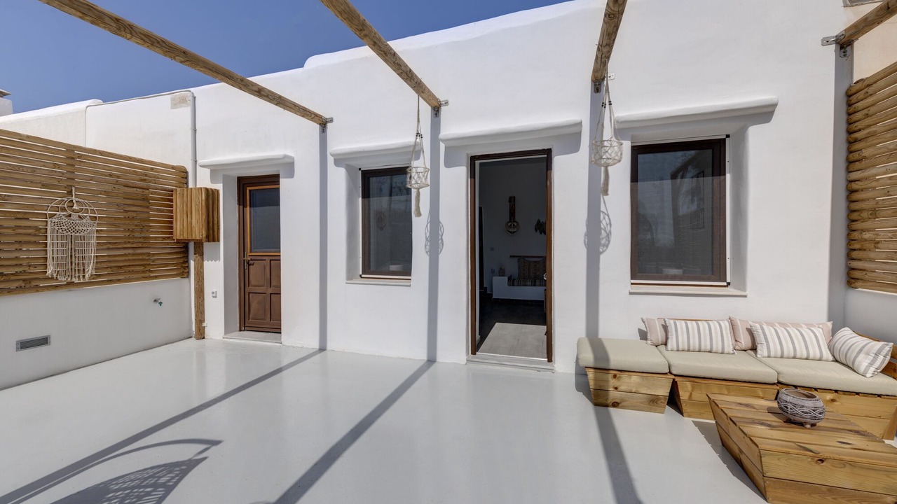 Photo of Patio Balcony in Vari