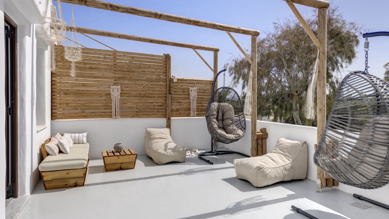 Photo of Patio Balcony in Vari