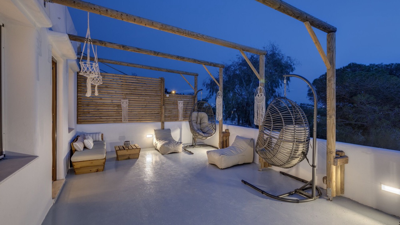Photo of Patio Balcony in Vari