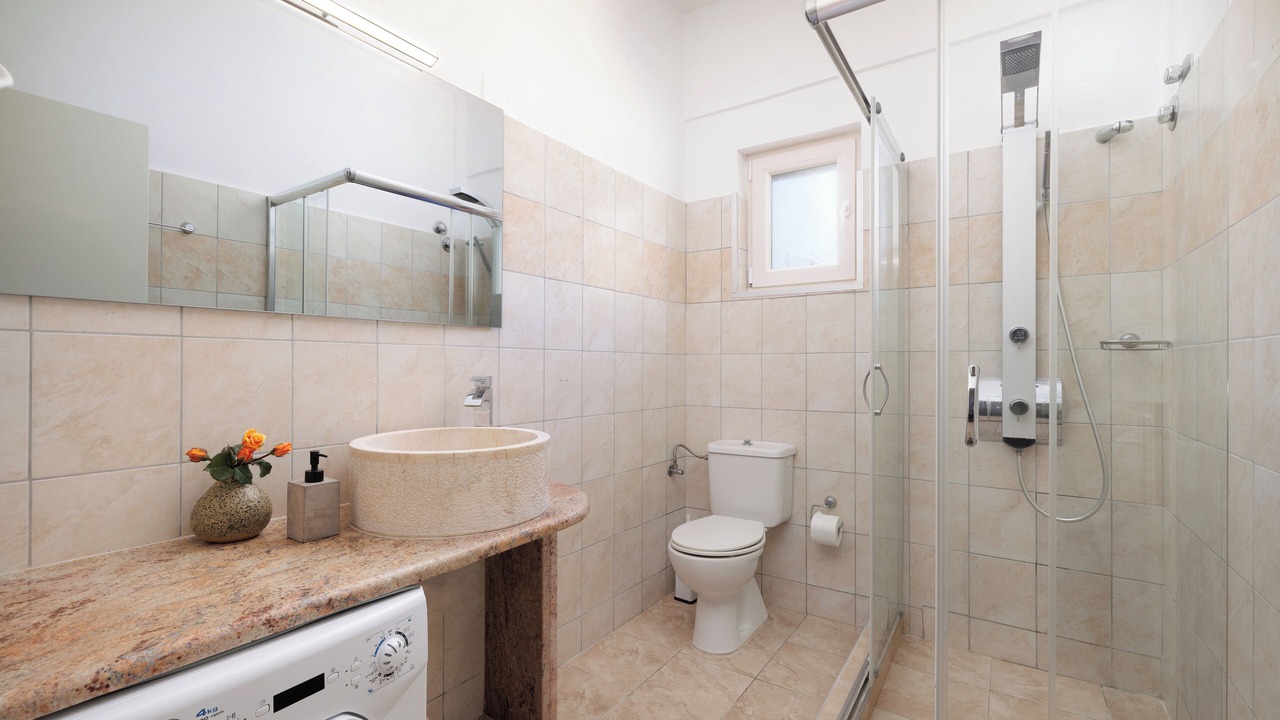 Photo of Bathroom in Dassia