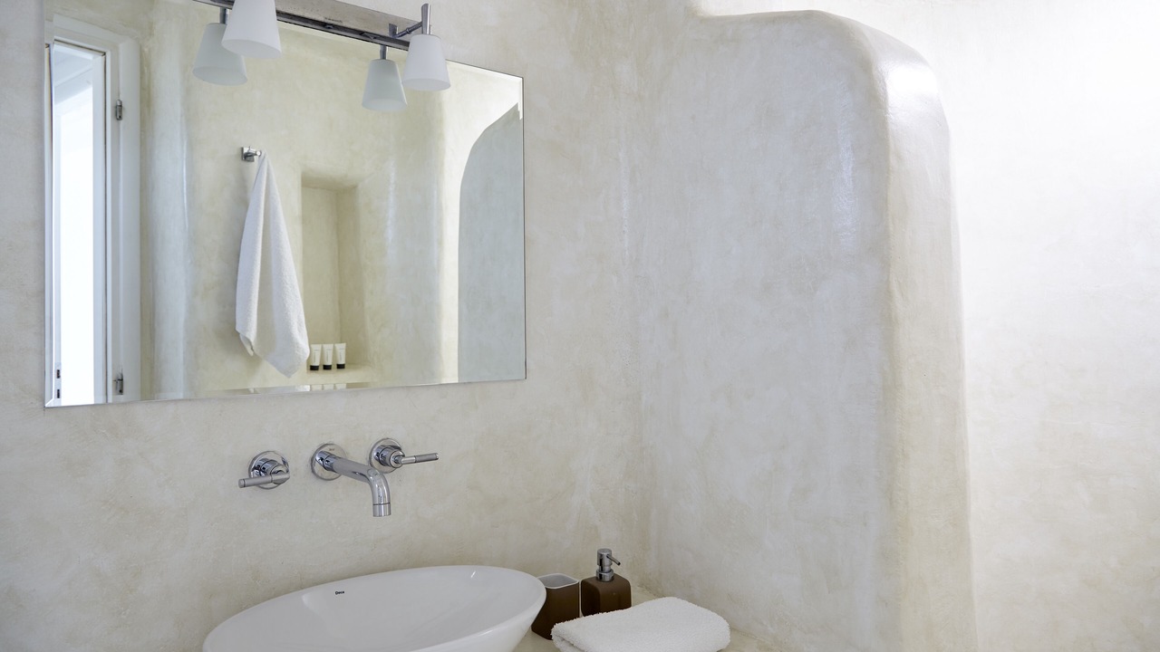 Photo of Bathroom in Elia