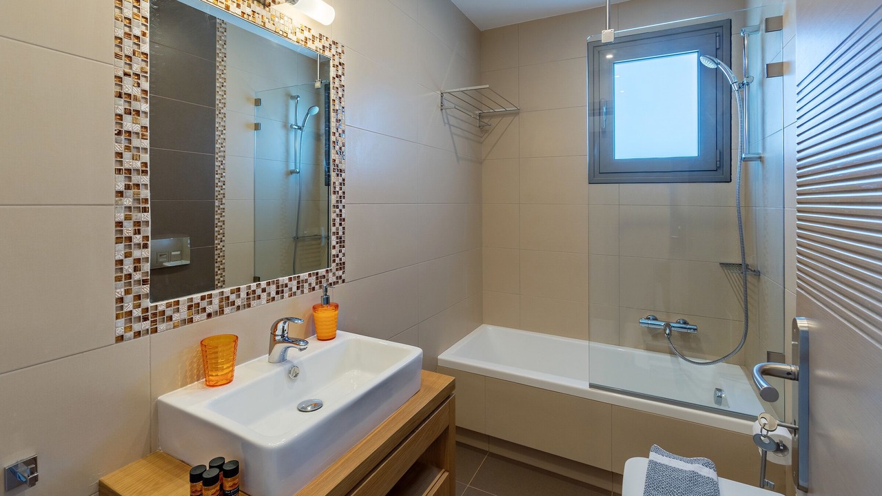 Photo of Bathroom in Atsipópoulon