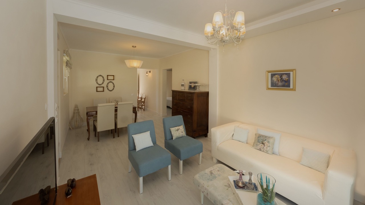 Photo of Livingroom in Melikia