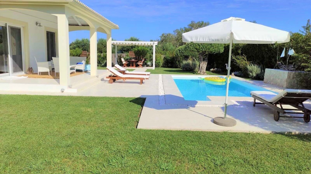 Photo of Outdoor in Melikia