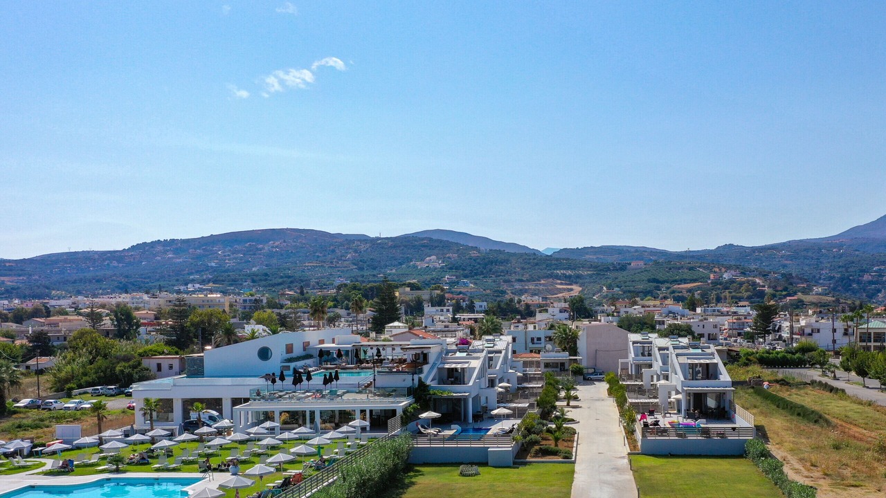 Photo of Outdoor in Platanes