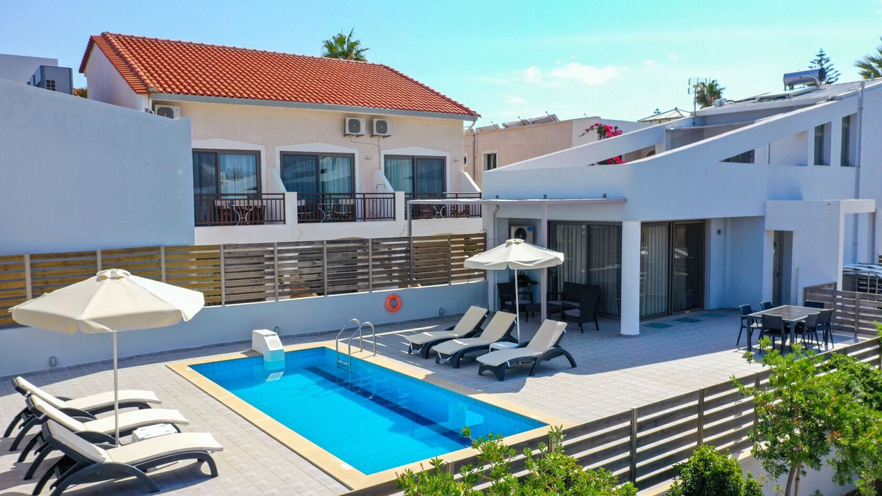 Photo of Outdoor in Platanes