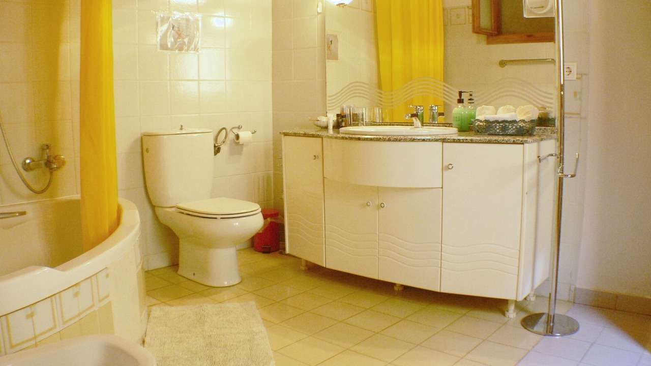 Photo of Bathroom in Rhodes Old Town