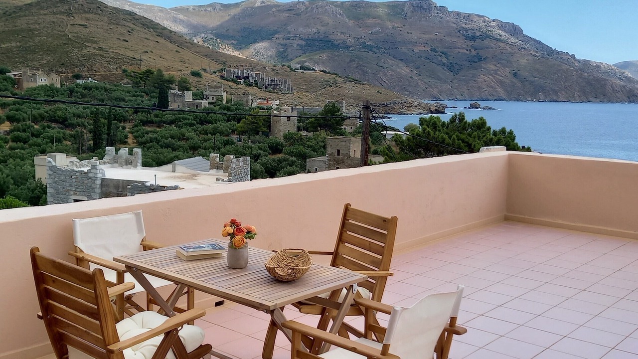 Photo of Outdoor in Alika