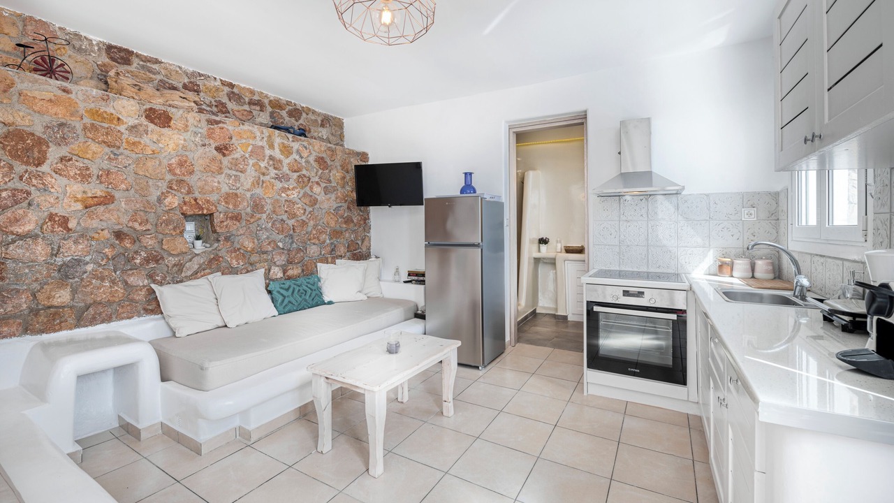 Photo of Kitchen in Vourvoulos