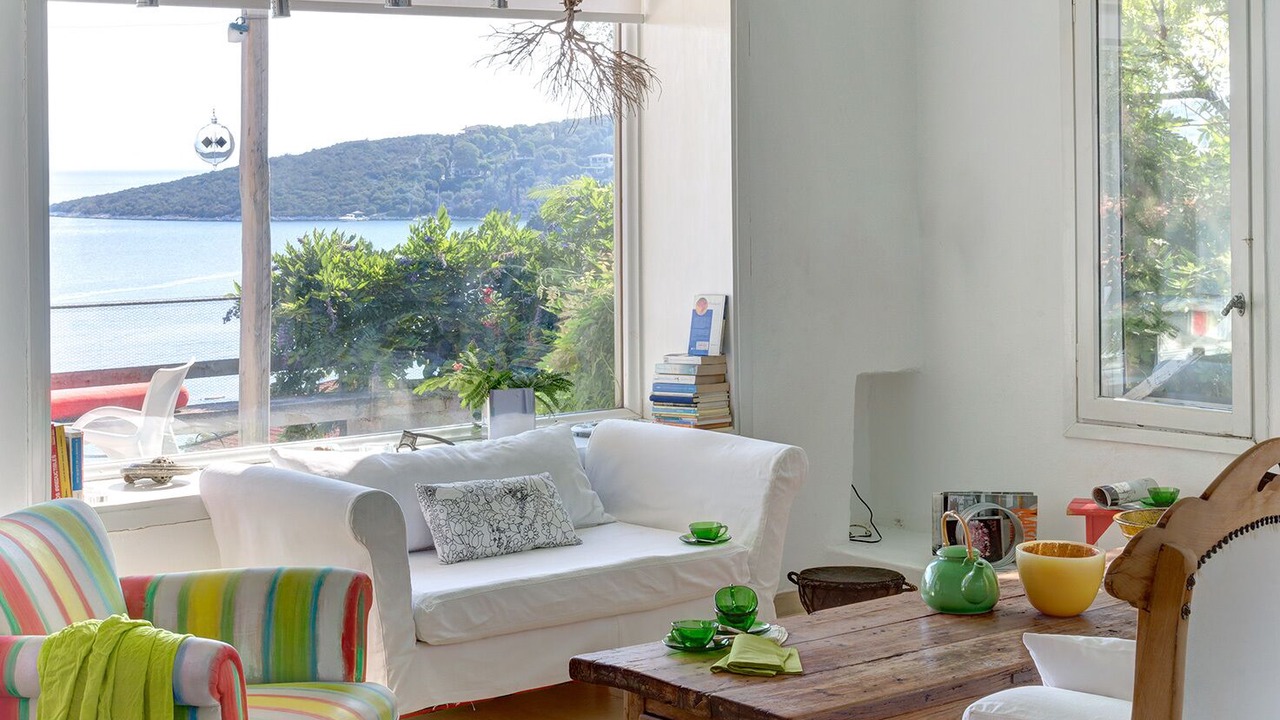 Photo of Livingroom in Pella Region