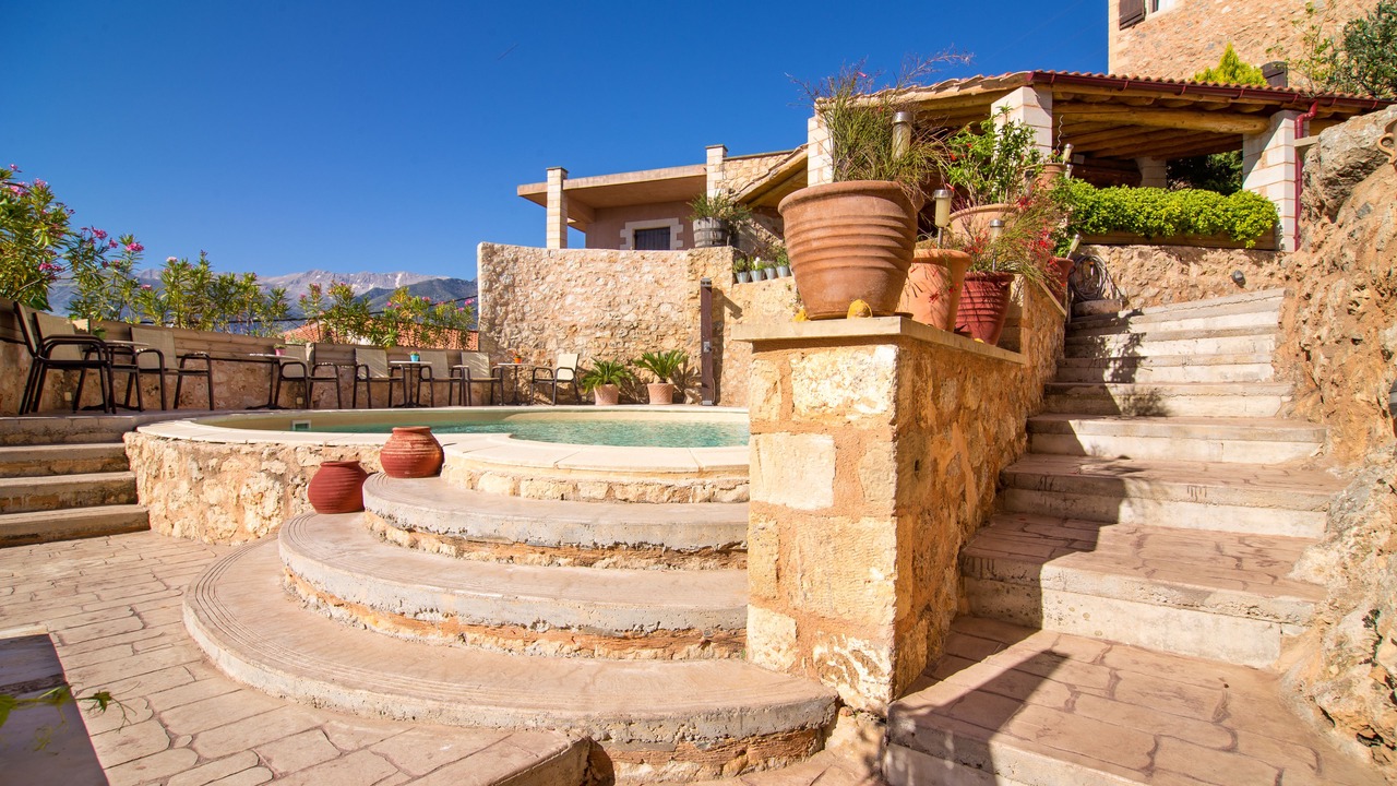 Photo of Outdoor in Samonas