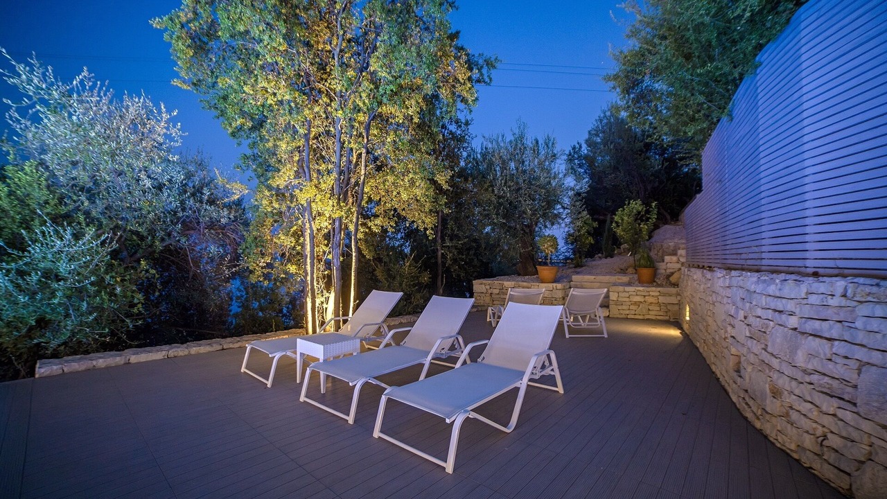 Photo of Patio Balcony in Barbati