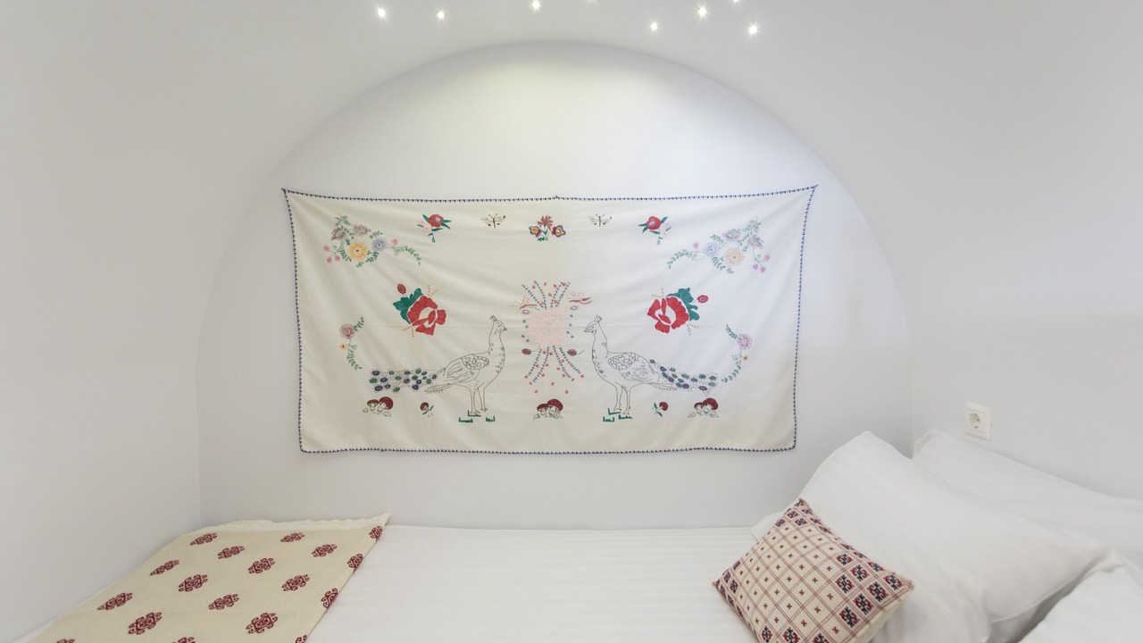 Photo of Bedroom in Aperathos