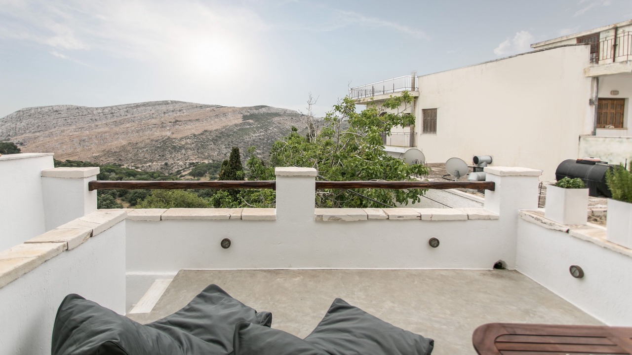 Photo of Outdoor in Aperathos