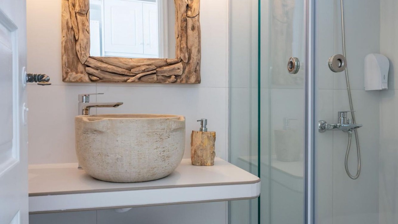 Photo of Bathroom in Oia