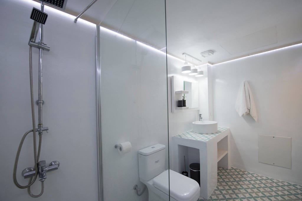 Photo of Bathroom in Kamari