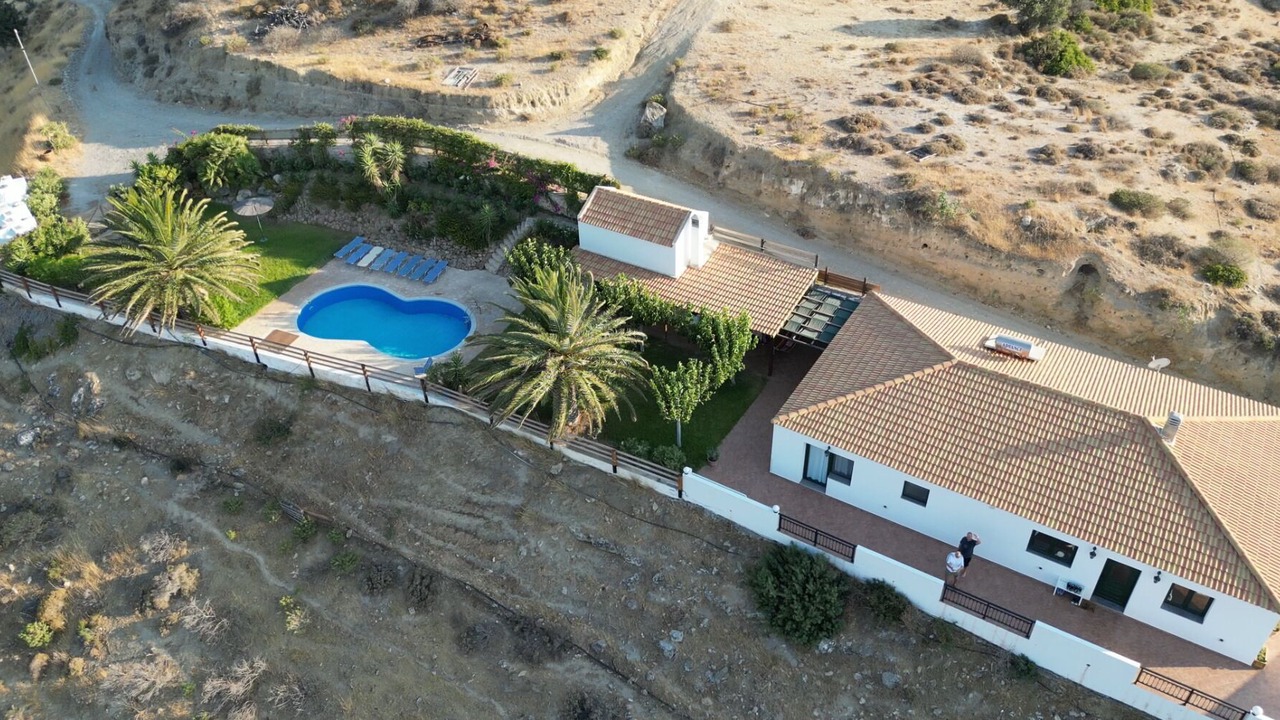 Photo of Outdoor in Pitsidia