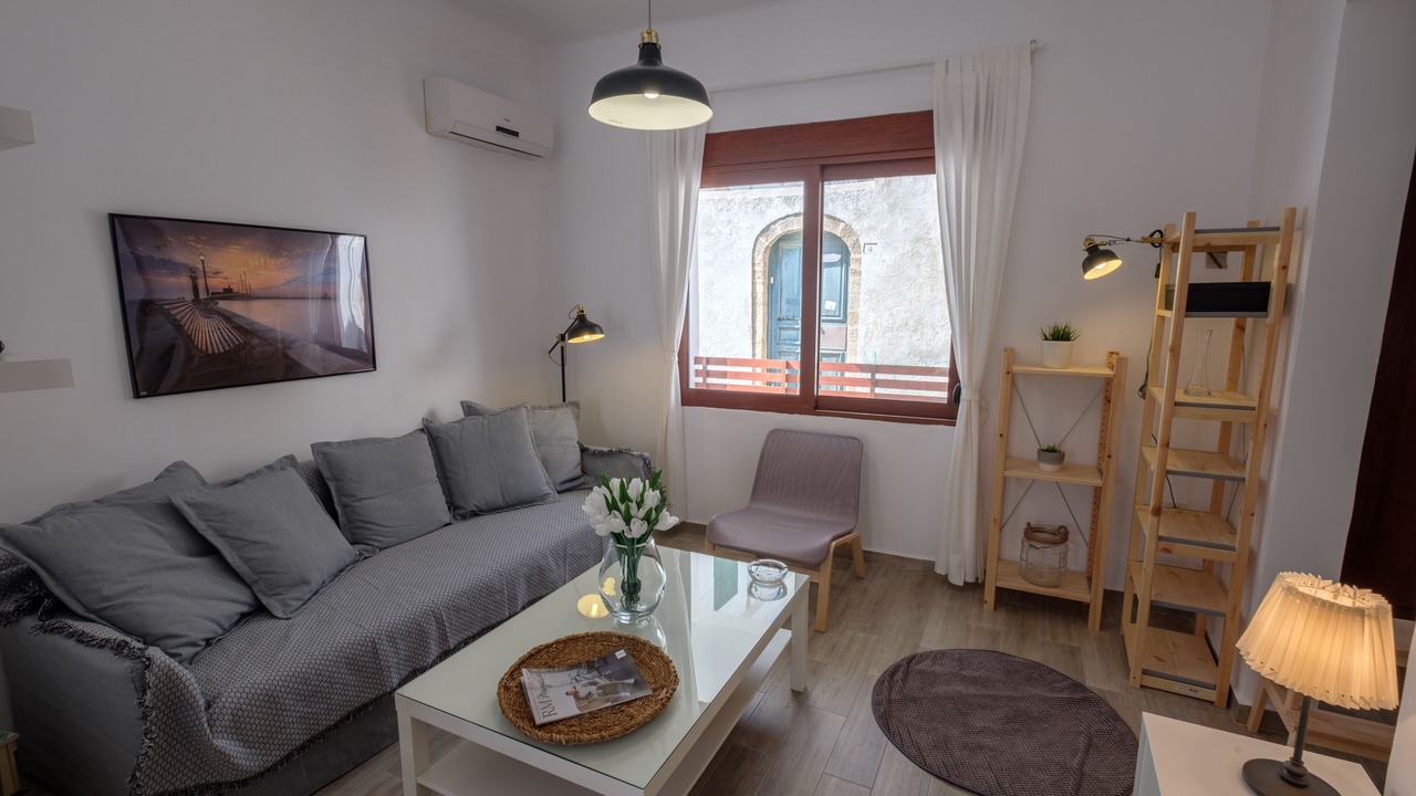 Photo of Livingroom in Petaloudes