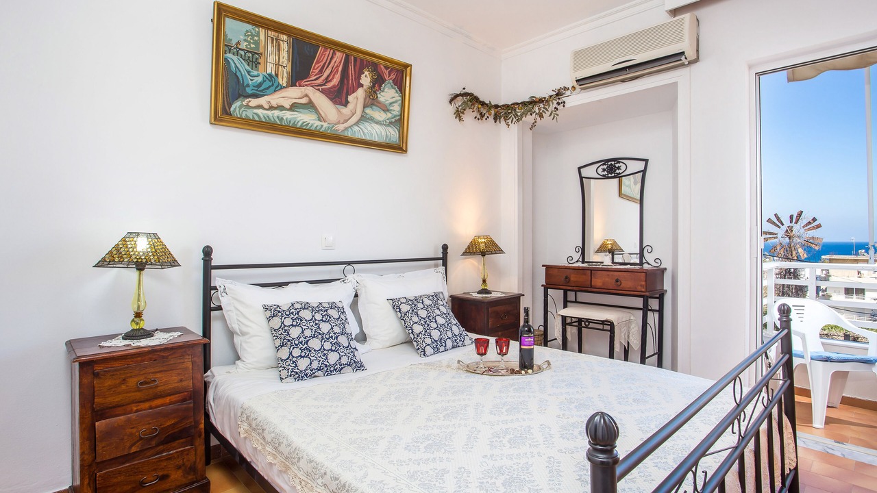 Photo of Bedroom in Rhodes Town