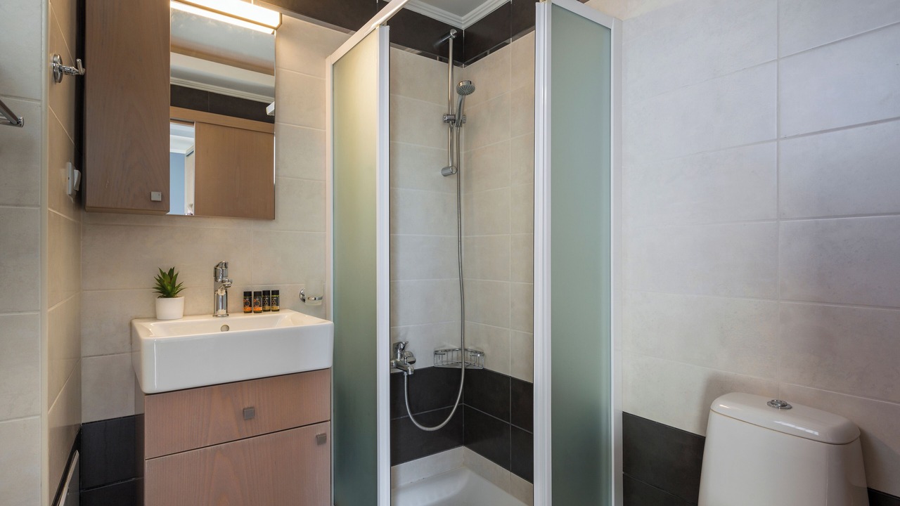 Photo of Bathroom in Halepa