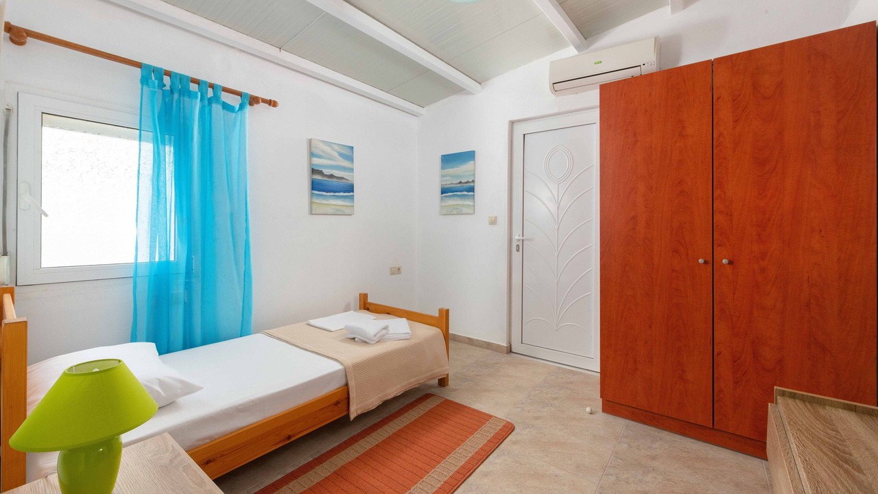 Photo of Bedroom in Gennadi