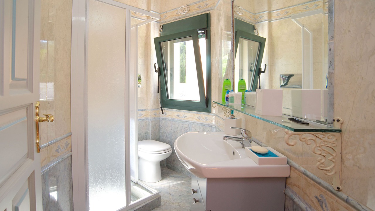 Photo of Bathroom in Aetos