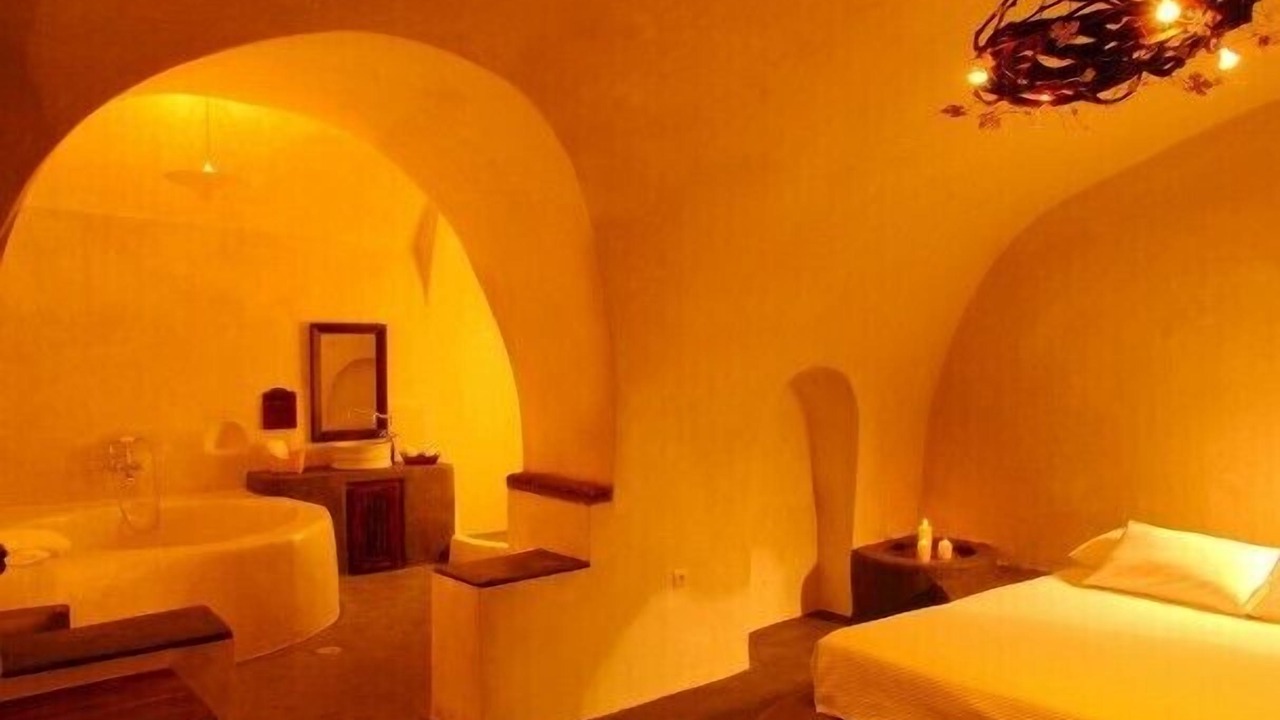 Photo of Bedroom in Santorini
