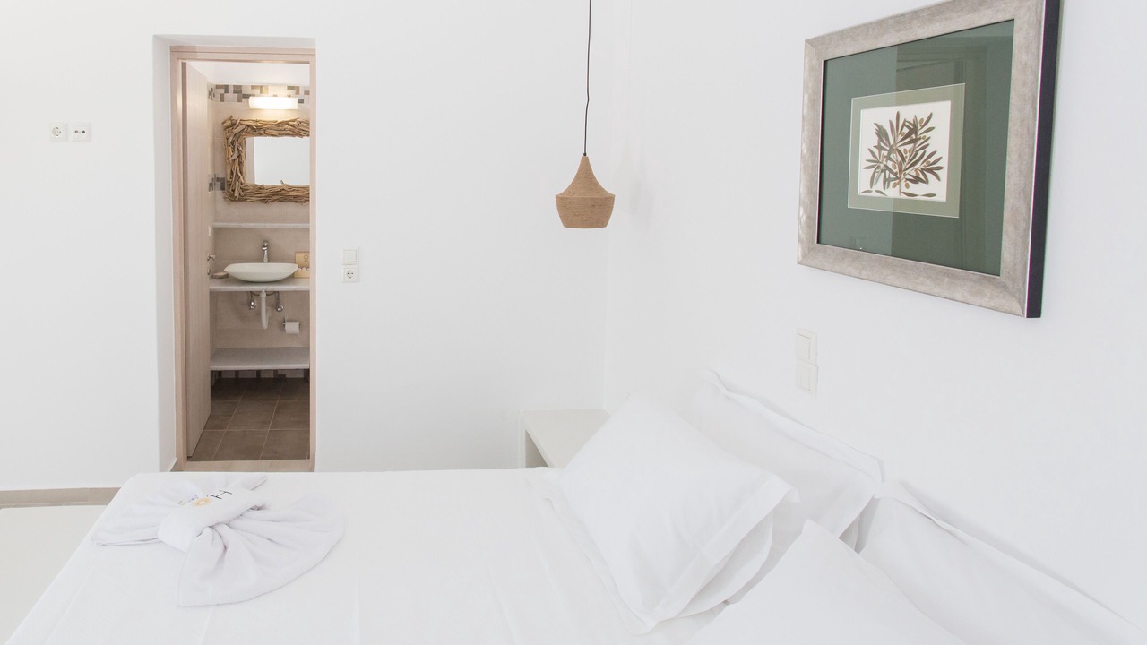 Photo of Bedroom in Parikia