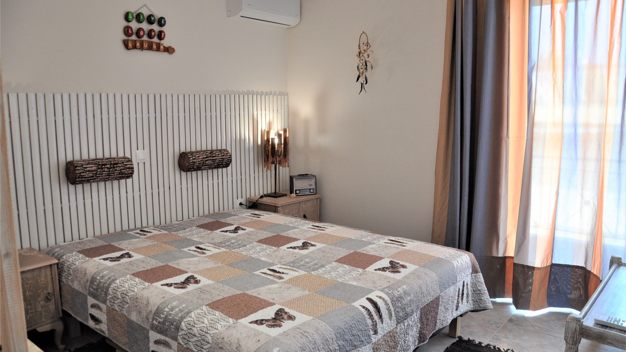 Photo of Bedroom in Glyfada
