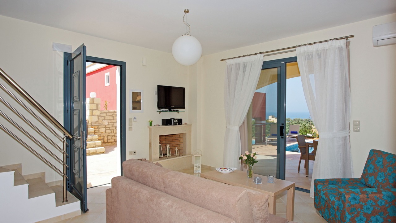 Photo of Livingroom in Adelianos Kampos