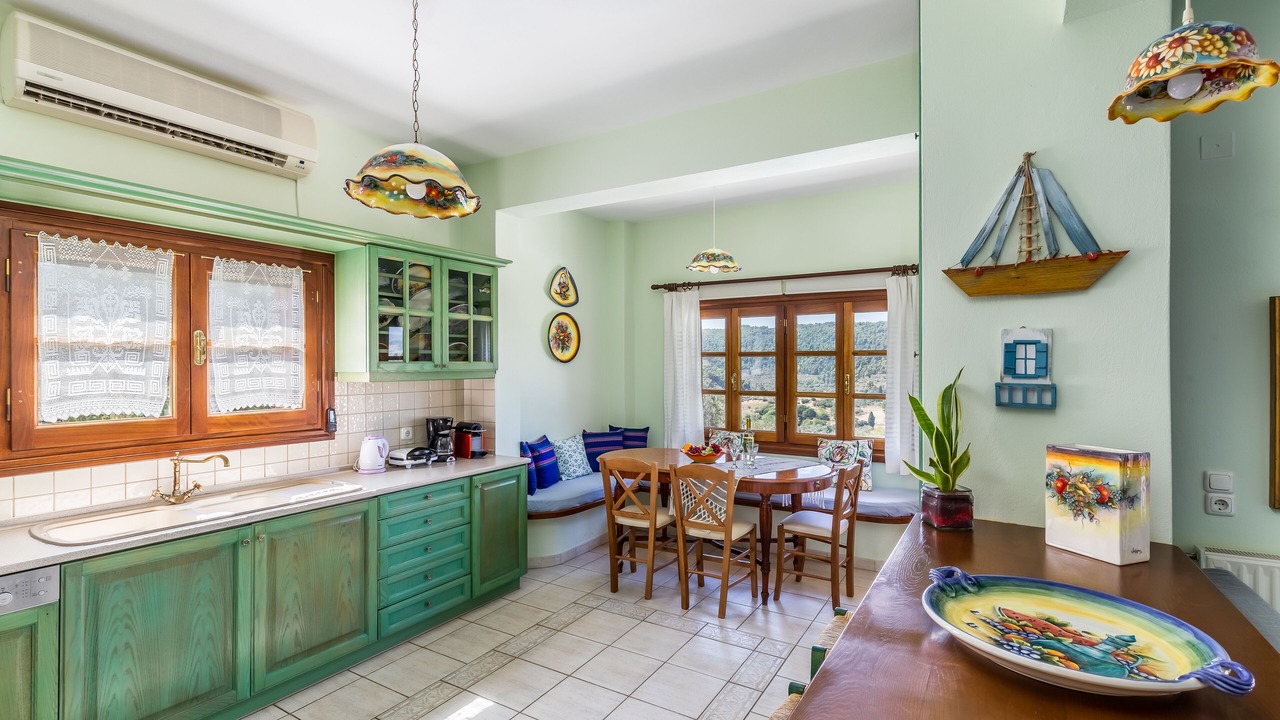 Photo of Kitchen in Stafylos