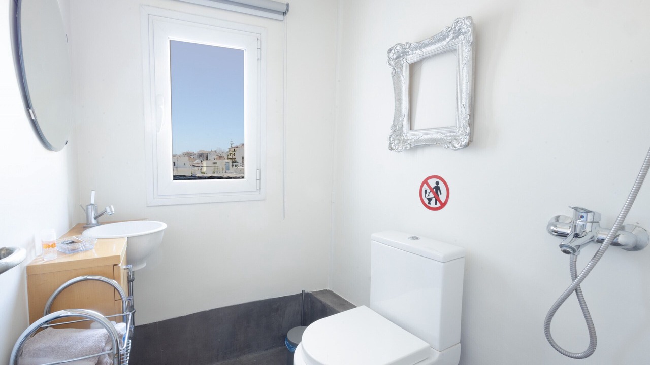 Photo of Bathroom in Plaka