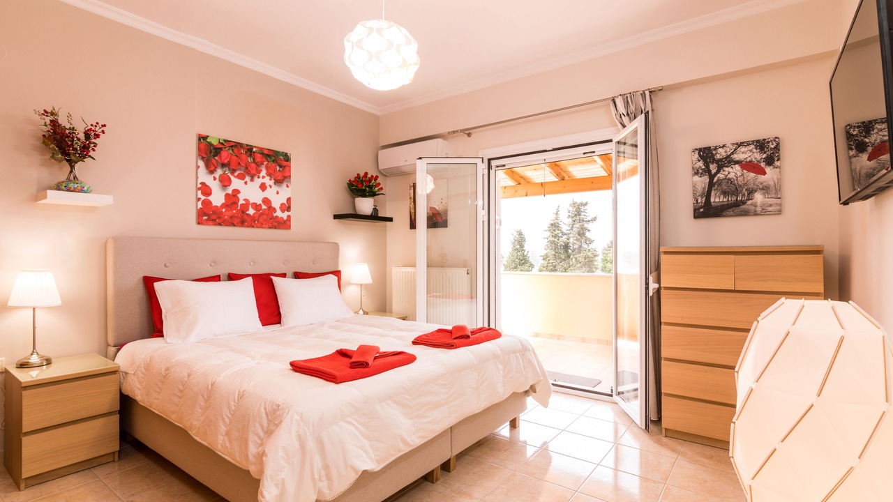 Photo of Bedroom in Alepou